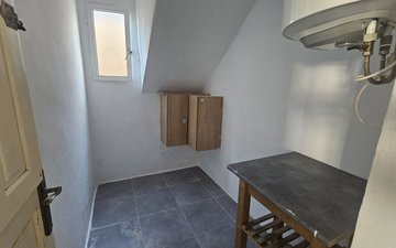 Property slide 20