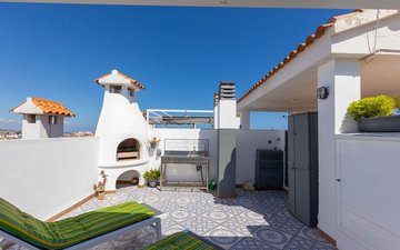 Property slide 22