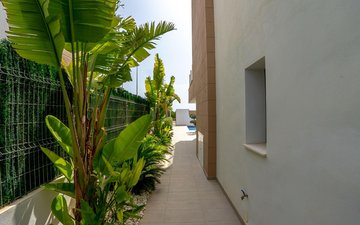 Property slide 47