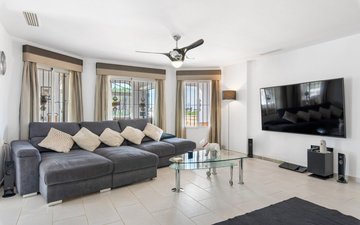Property slide 16
