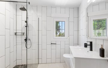 Property slide 21