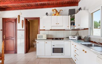 Property slide 46