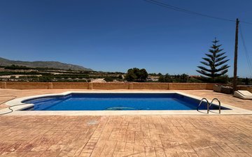 Property slide 39