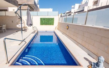 Property slide 10