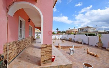 Property slide 30