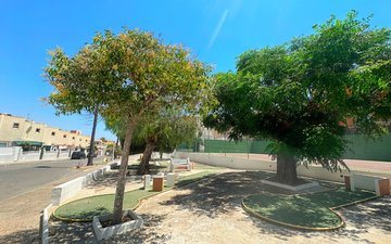 Property slide 21