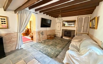 Property slide 17