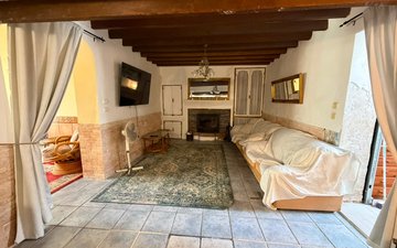 Property slide 20