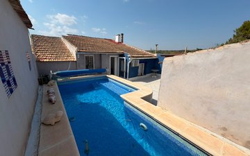 Property slide 32