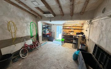 Property slide 38