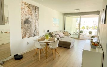 Property slide 10