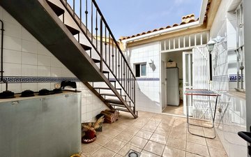 Property slide 32