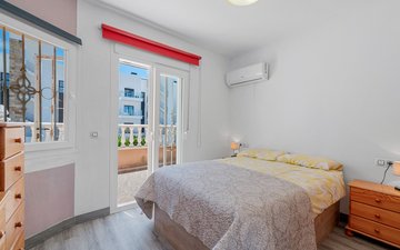 Property slide 22
