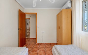 Property slide 21