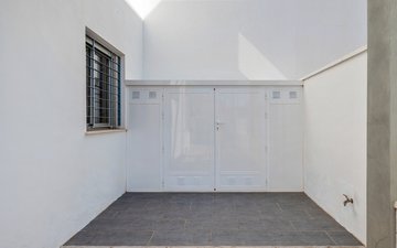 Property slide 33