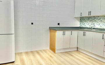 Property slide 14