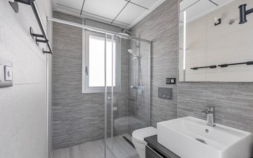 Property slide 22