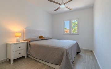 Property slide 14