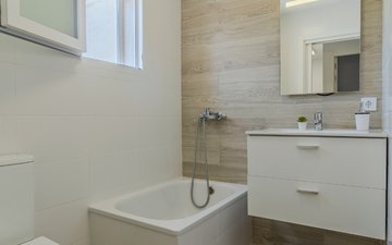 Property slide 21