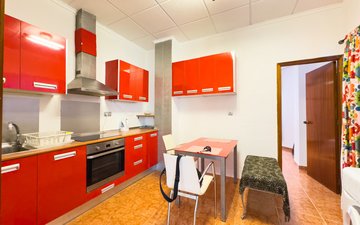 Property slide 10