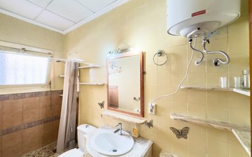 Property slide 22