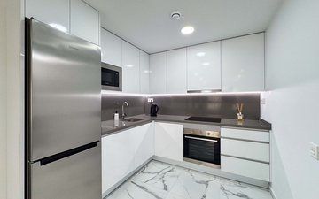 Property slide 10