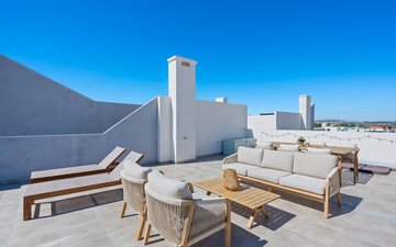 Property slide 22