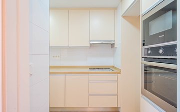 Property slide 31