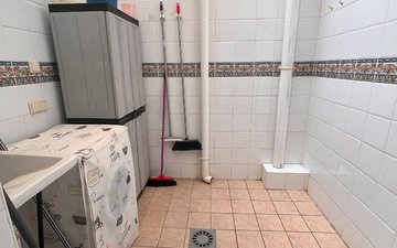 Property slide 16