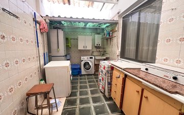 Property slide 14