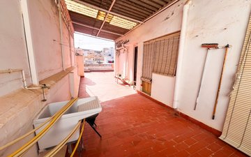 Property slide 43