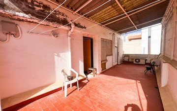 Property slide 44