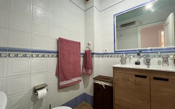 Property slide 28