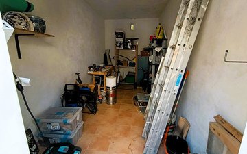 Property slide 15