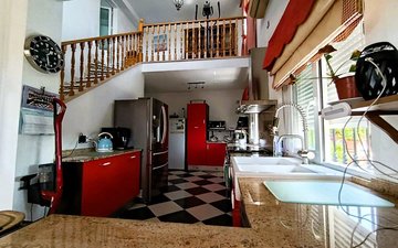 Property slide 19