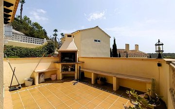 Property slide 39