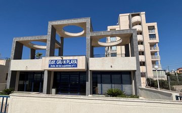 Property slide 21