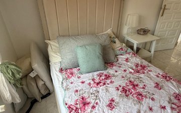 Property slide 25