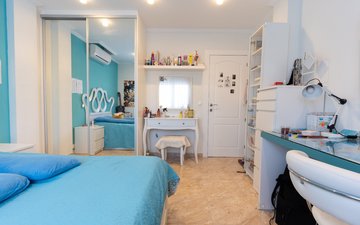 Property slide 46