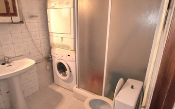 Property slide 16