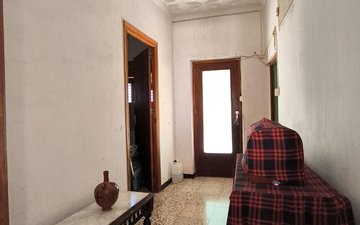 Property slide 20