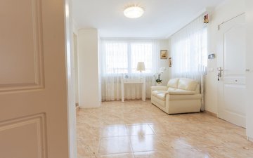 Property slide 44