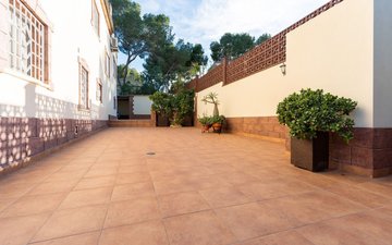 Property slide 49