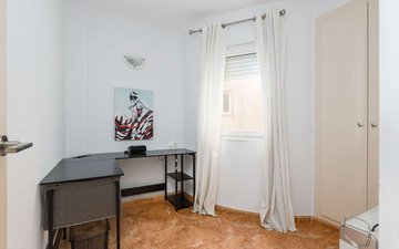 Property slide 10