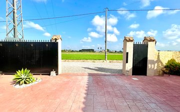 Property slide 15