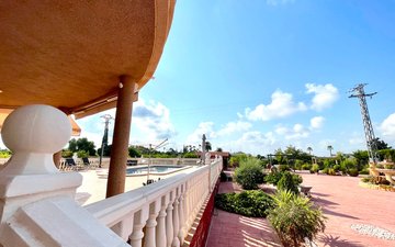 Property slide 18