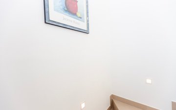 Property slide 25
