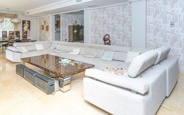 Property slide 7