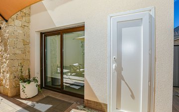 Property slide 49