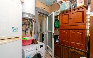 Property slide 24